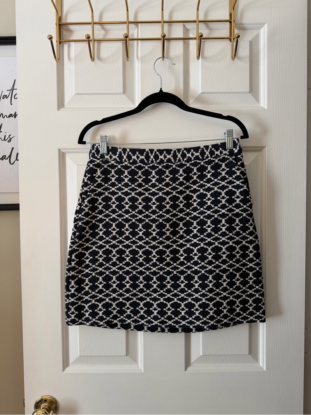 Banana Republic Navy and White Patterned Women’s Skirt